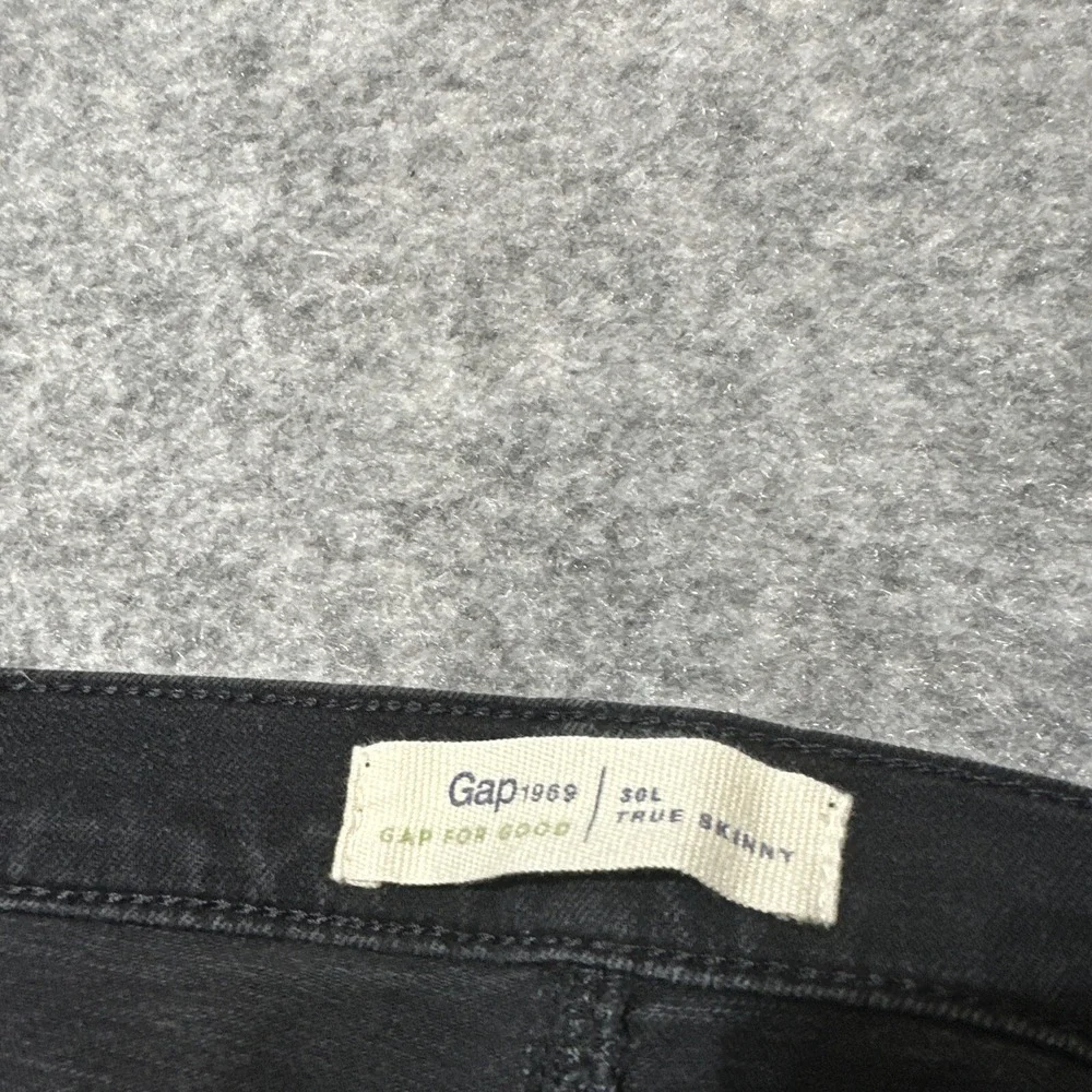 Gap 1969 True Skinny Jeans Women's Size 30L‎ Long Black Distressed Denim